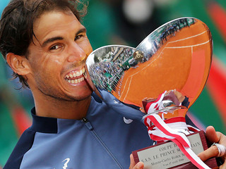 Rafael Nadal beats Gaël Monfils to win the Monte Carlo Masters