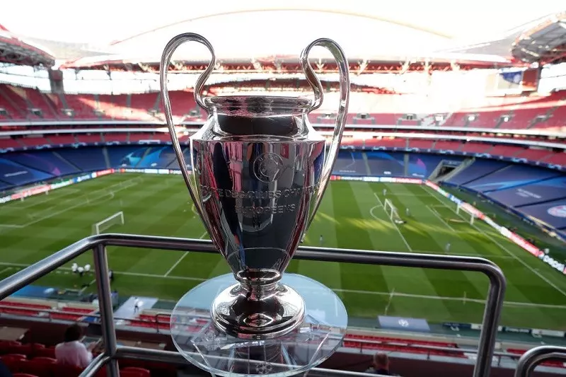 UEFA: Finał Ligi Mistrzów przeniesiony ze Stambułu do Porto 