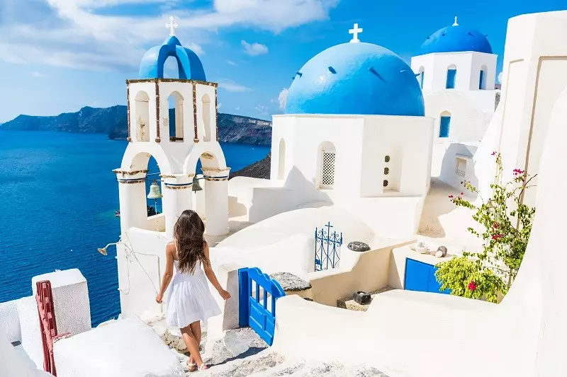 Greece is inaugurating the tourist season, Italy is opening the beaches