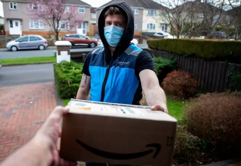 Amazon in the UK will create 10,000 jobs by the end of the year