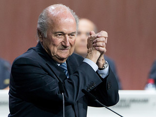 Blatter będzie felietonistą gazety "Schweiz am Sonntag" 