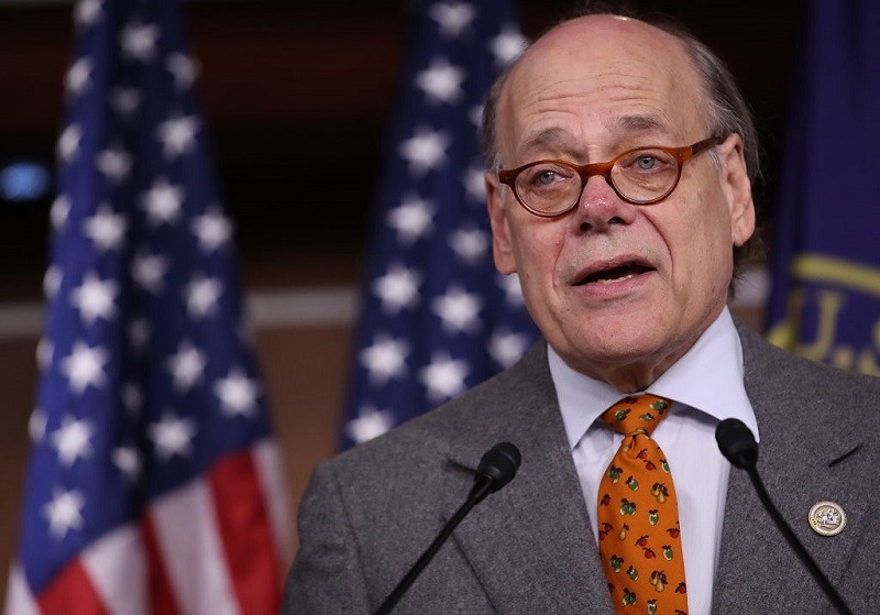 The American congressman blames Poland for the Holocaust. Polonia demands an apology