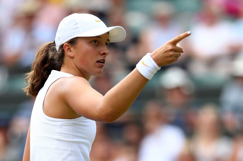 French Open: Świątek zacznie od meczu z Juvan. Dobre losowanie Polaków
