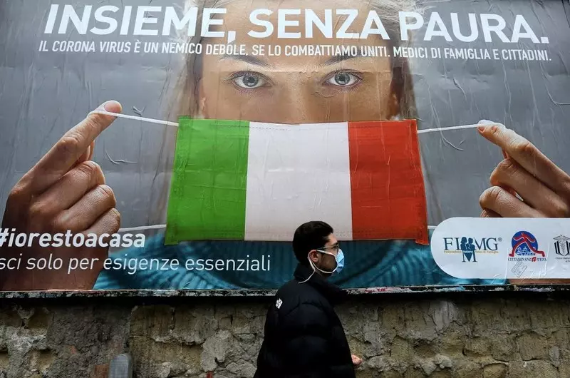 Most of the people in Italy want to wear face masks after the order has been lifted