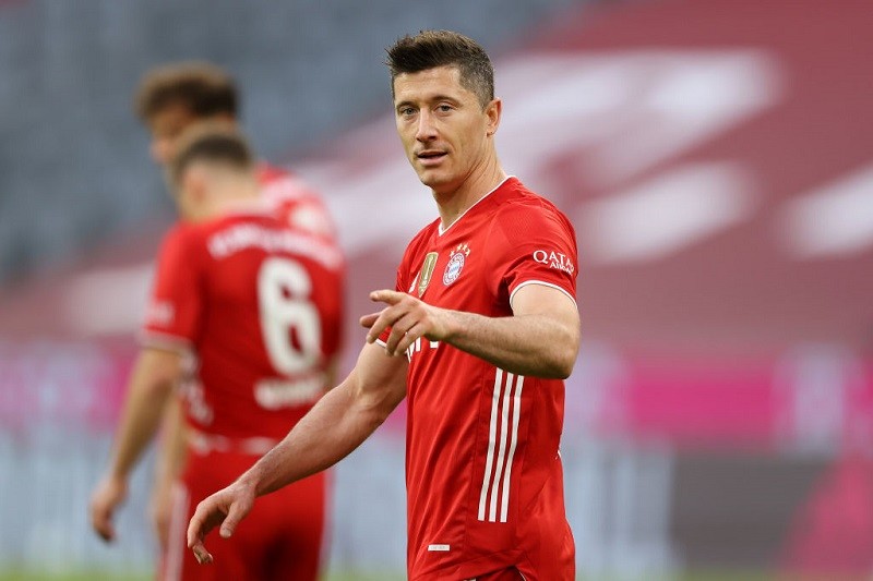 Liga Mistrzów: Lewandowski w 23-osobowej drużynie sezonu UEFA