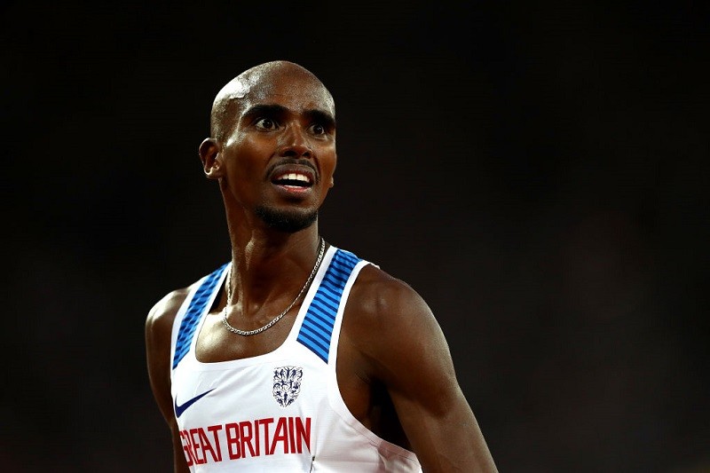 Mo Farah brushes off bad run and says he can defend Olympic 10,000m title