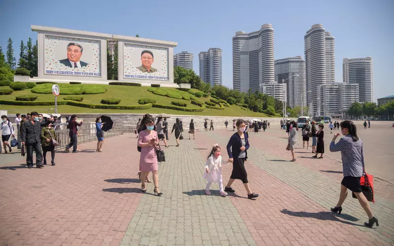 BBC: W Korei Północnej śmierć lub obóz pracy za zagraniczne filmy, ubiór lub fryzury