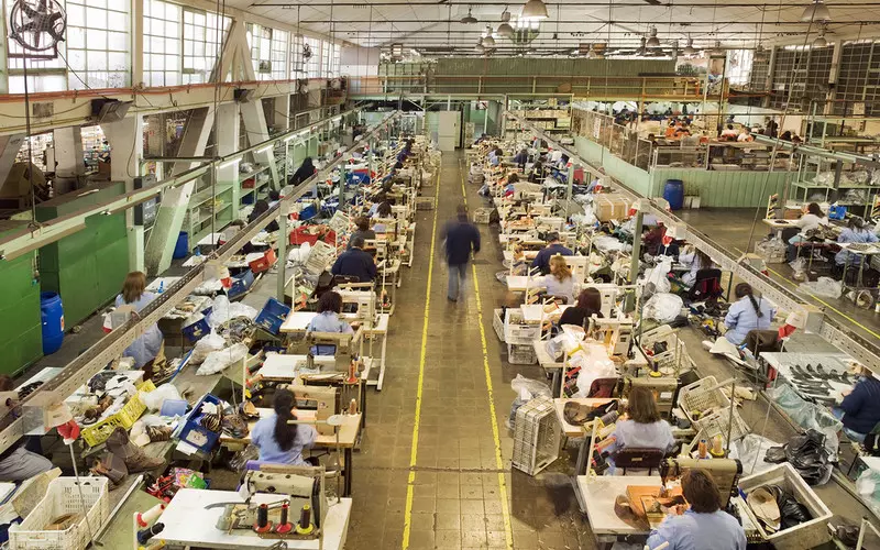 Workers' watchdog could ban sweat-shop clothes