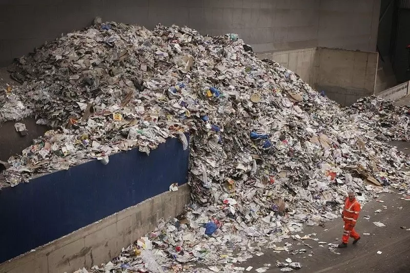 "Śmieciowa mafia" wywozi odpady do Polski