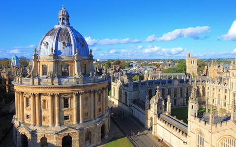 Brytyjskie uniwersytety spadły w światowym rankingu. Cambridge i Oxford poza podium