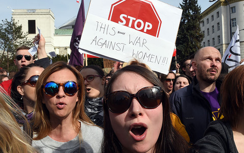 Turystyka aborcyjna na Słowacji przyciąga rzesze Polek 