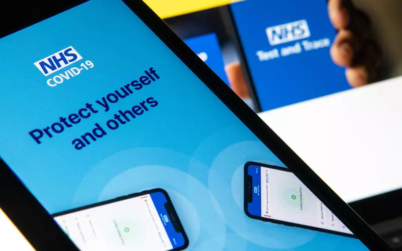 UK: Aplikacja NHS zyskała kolejne miliony użytkowników
