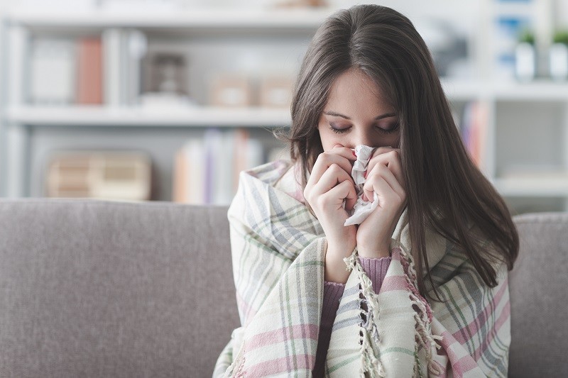 Zwykłe przeziębienie może chronić przed Covid-19