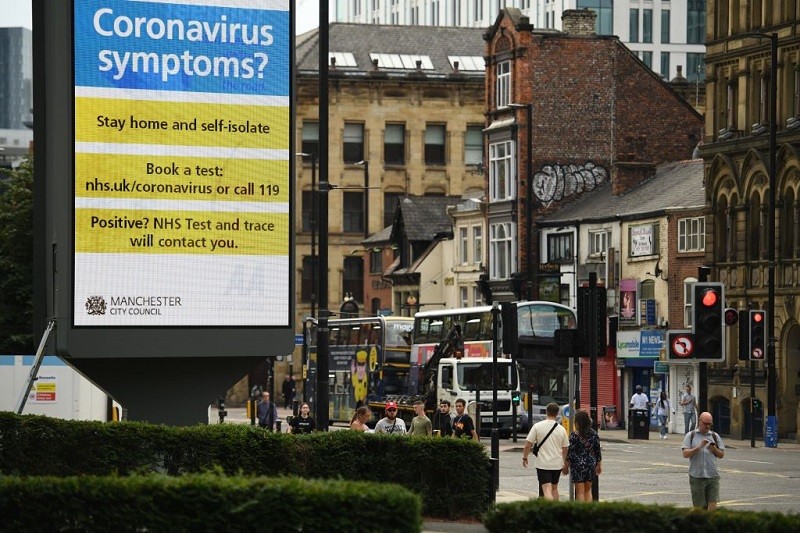 Covid-19 expert warns of 21 coronavirus symptoms you need to be aware of