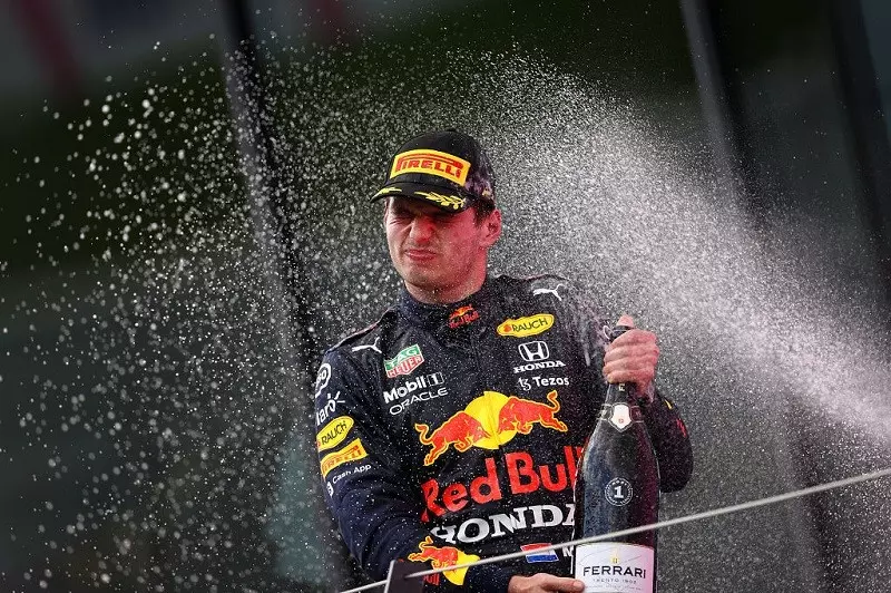 Max Verstappen wins the Styrian Grand Prix
