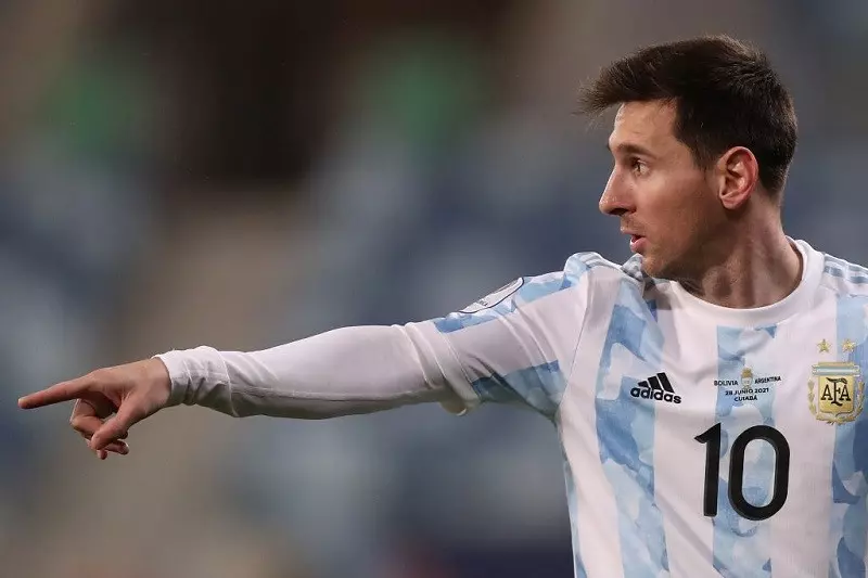 Lionel Messi scores twice as Argentina overrun Bolivia at Copa América