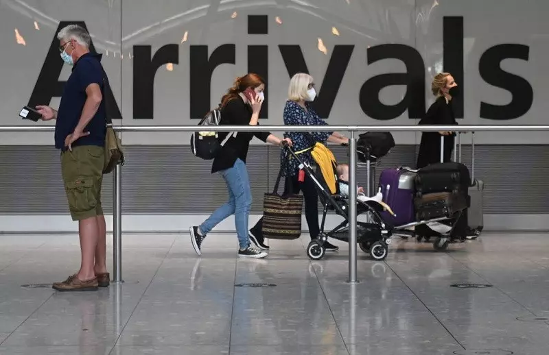 Covid: Heathrow to trial fast-tracking vaccinated arrivals