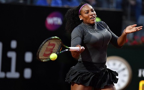 Serena Williams wins in Rome
