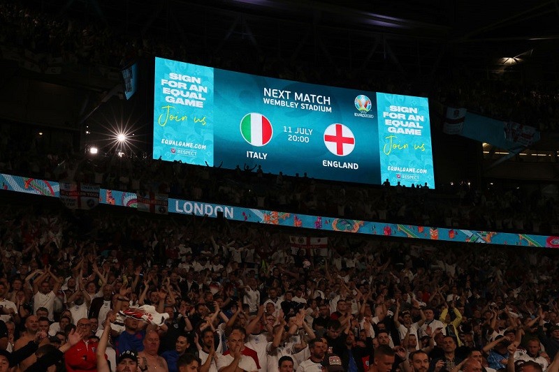 Italian press goad 'boring' England as rivalry hots up ahead of Euro 2020 final