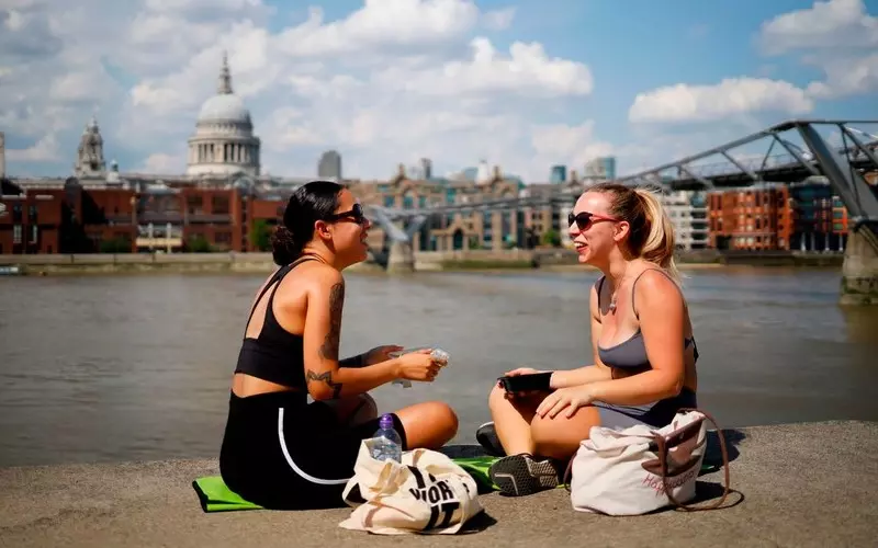 Two-week ‘hot spell’ coming to UK will coincide with lockdown ending