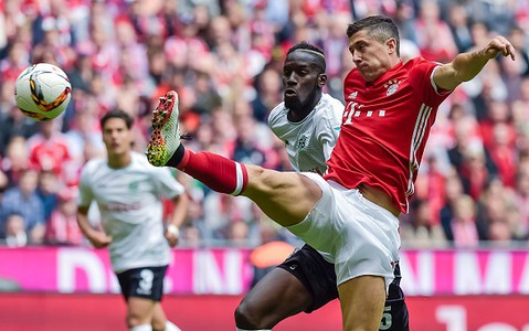 Robert Lewandowski hits 30 goals to become 2015-16 Bundesliga top scorer