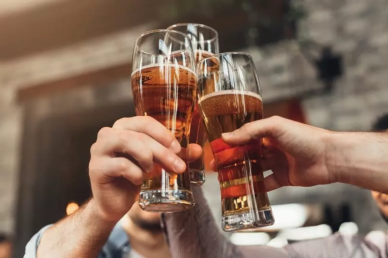 Portugal: The pub offers free beer for fully vaccinated