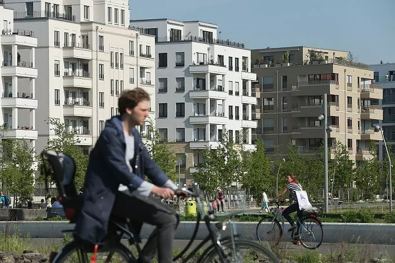 Berlińczycy w większości wynajmują mieszkania, ale marzą o własnym "M"
