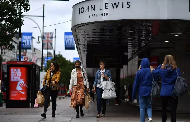 John Lewis and Waitrose owner to cut 1,000 jobs in stores