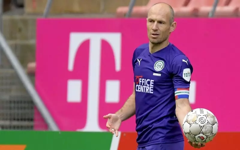Liga holenderska: Arjen Robben zakończył karierę... po raz drugi