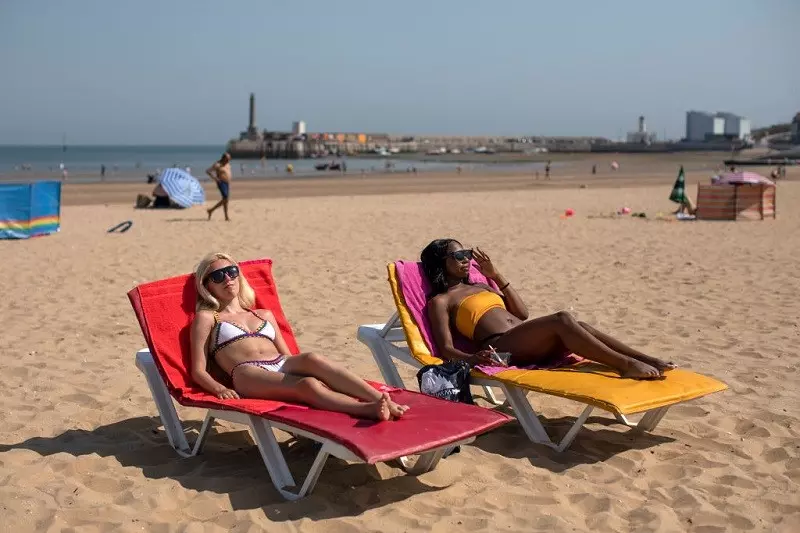 Met Office issues first UK extreme heat warning