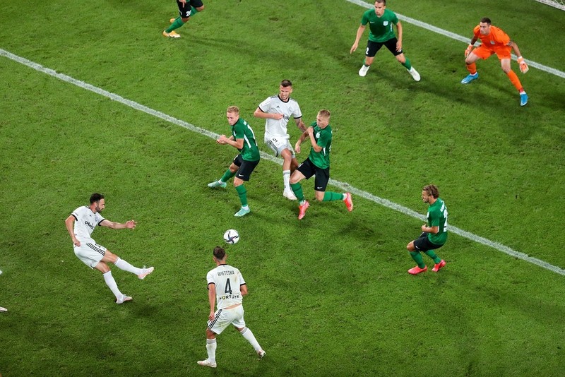 Flora lose Champions League qualifier first leg encounter at Legia Warsaw