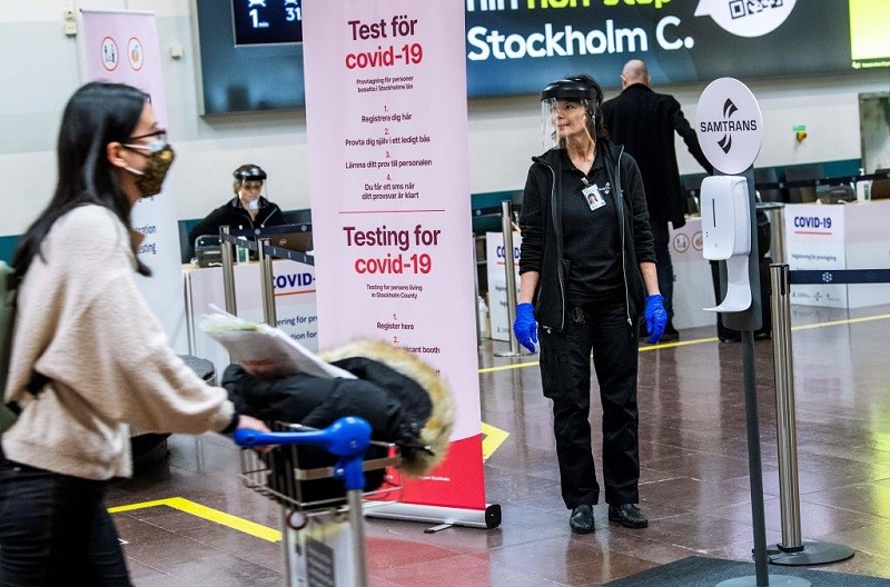 The number of new Covid-19 cases increased last week in Sweden