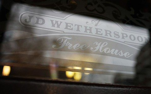 JD Wetherspoon sprzedaje 34 swoje puby. Które placówki wkrótce będą zamknięte?