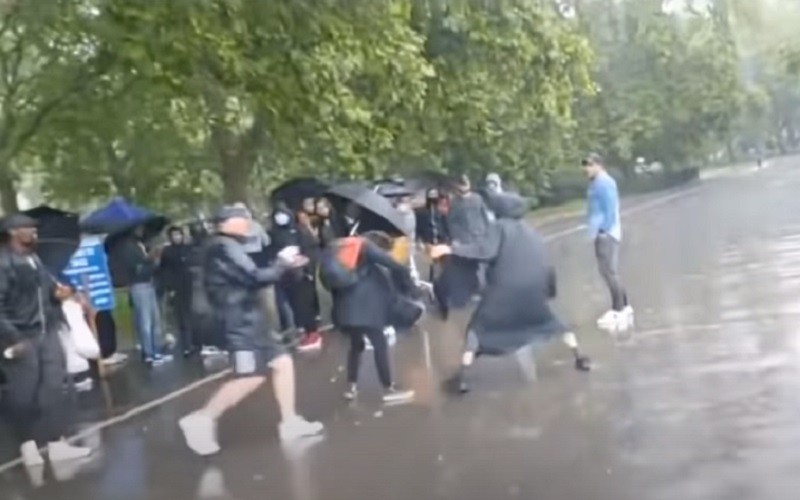 Woman wearing Charlie Hebdo top attacked with knife at Hyde Park