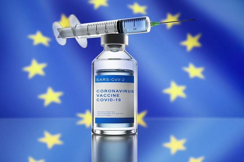 EU needs more than 70% vaccination coverage to stop variants, warns Belgian virologist 