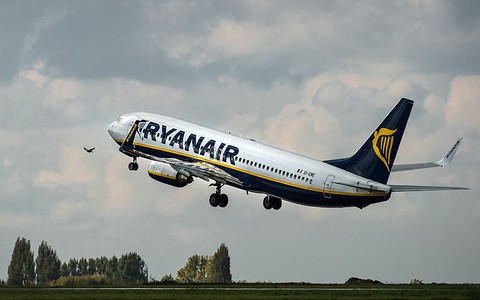 Ryanair zapowiada obniżki cen biletów