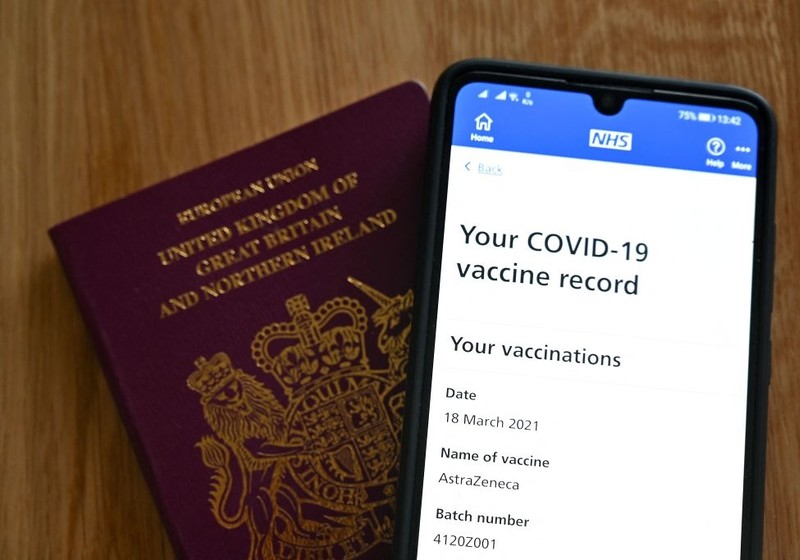 Domestic and travel passes arrive on NHS app for double-jabbed