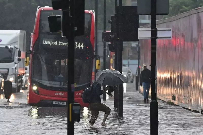 Londyńskie gminy zabezpieczają się przed powodziami. Szklane bariery jednym z pomysłów