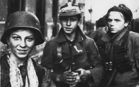British historian: The Germans were surprised by the scale of the Warsaw Uprising