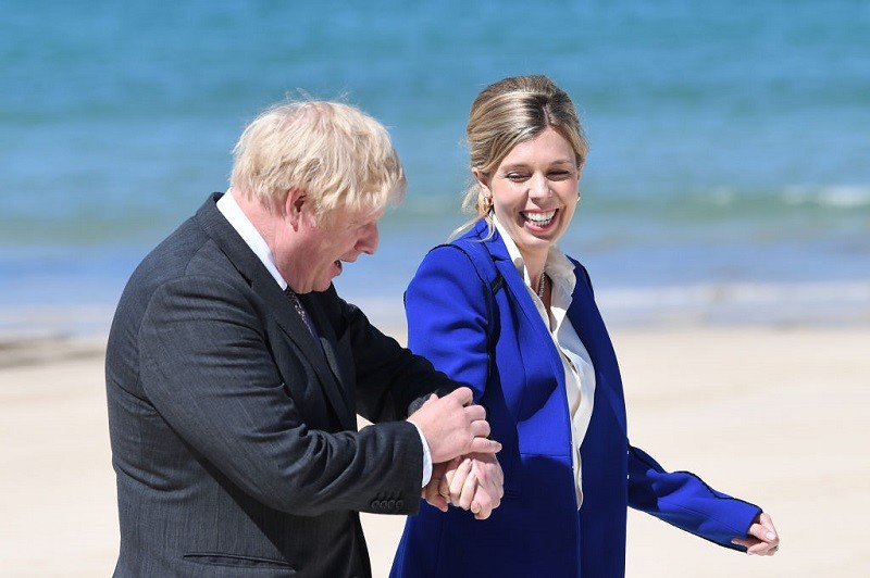 Boris and Carrie Johnson expecting their second child
