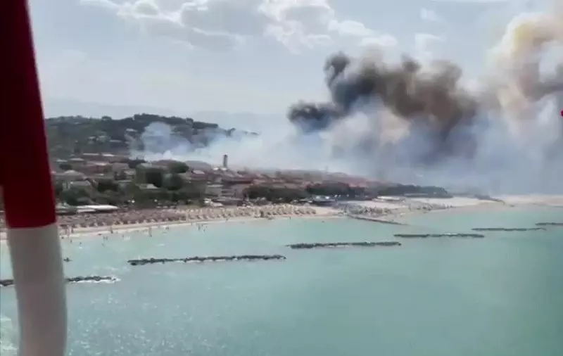 Gigantyczne pożary we Włoszech. Turyści uciekają z plaż