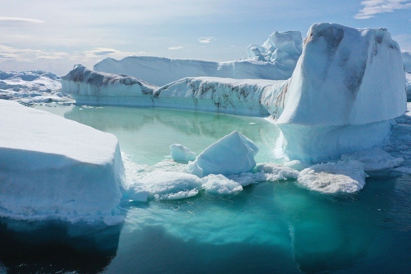 Russian Arctic losing billions of tons of ice as climate warms