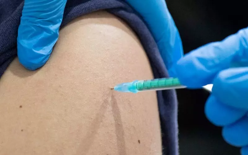 Niemcy: "Aktywistka antyszczepionkowa" mogła zaszczepić solą fizjologiczną ponad 8 tys. osób
