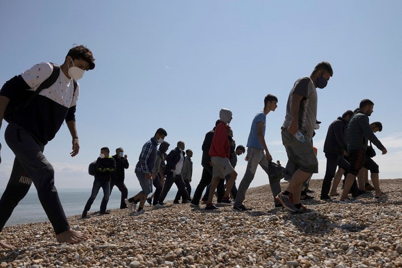 W UK kolejny dobowy rekord nielegalnych imigrantów na La Manche