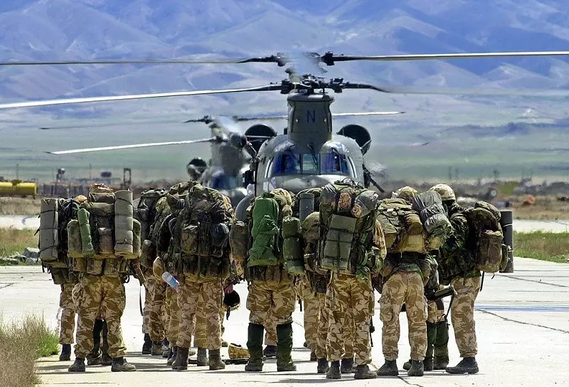 Wielka Brytania wysyła do Afganistanu kolejnych żołnierzy