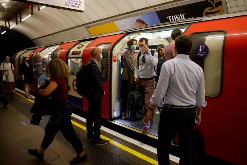 Londyn: Te linie metra są najbardziej szkodliwe dla skóry