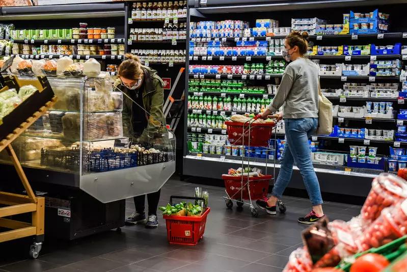Średnie ceny w polskich sklepach wzrosły o 12 proc. w ciągu roku