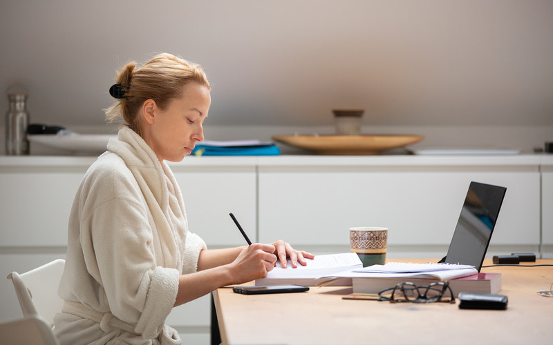 "Puls Biznesu": Working in the office two days a week