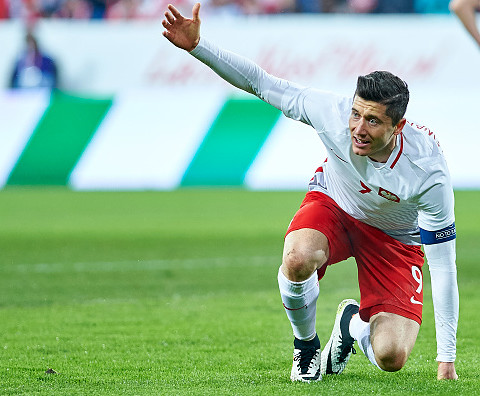 Song about Lewandowski might become Polish hit for Euro 2016