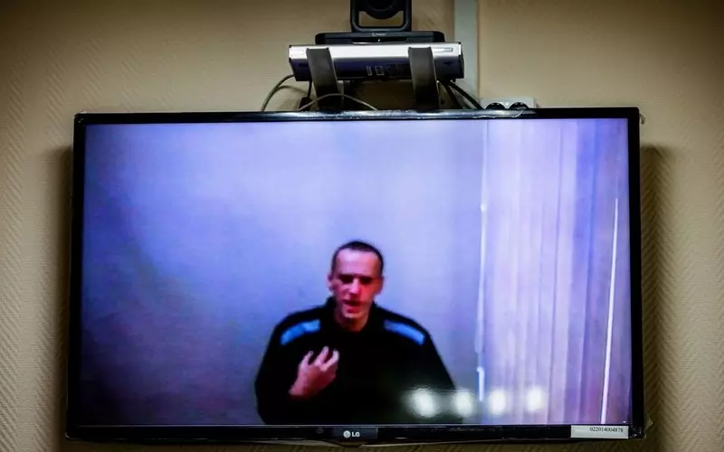 Navalny for "NYT": They don't beat anyone in prison, but order them to watch TV